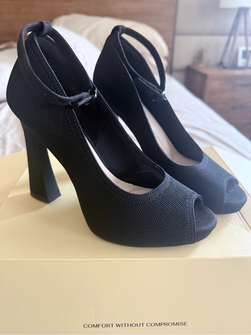 COSY ISLAND POWERWALK PEEP TOE BLACK BLOCK HEEL PUMPS